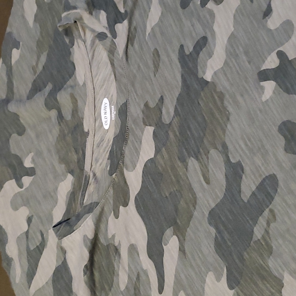 Old Navy Camflouge Shirt